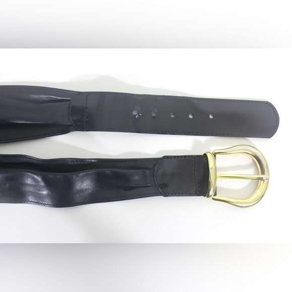 1980’s Wide Black Leather Belt with Big Gold Buckle - Picture 2 of 6